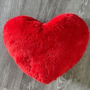 🧡3/15 Fuzzy Red Heart-Shaped Throw Pillow